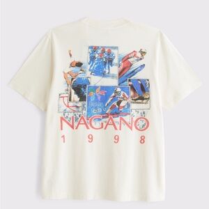 Abercrombie & Fitch Cream Graphic Tee